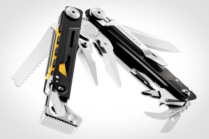 Actual product image Leatherman Signal (19 Functions)