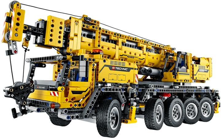 Actual product image LEGO Mobile heavy duty crane (42009, LEGO Technic)