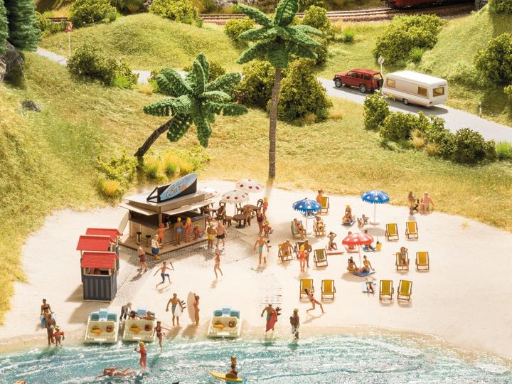 Actual product image Noch Palm trees 15 cm and 19 cm, 2 pieces