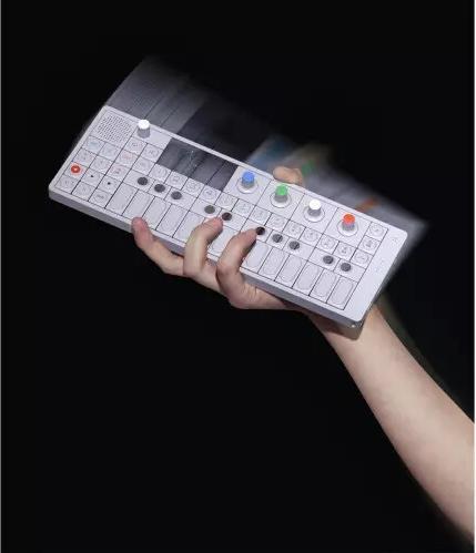 Immagine prodotto Teenage Engineering Op-1