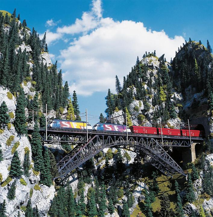 Actual product image Faller Bietsch Valley Bridge