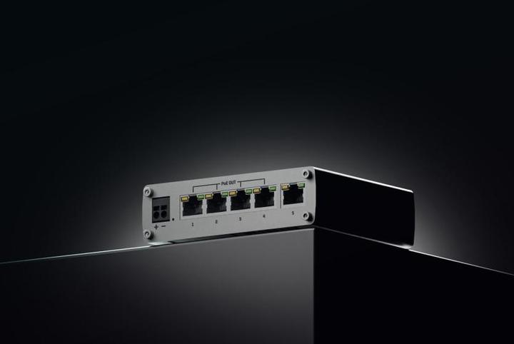 Image du produit Teltonika TSW101 dédié à l'automobile (5 Ports)