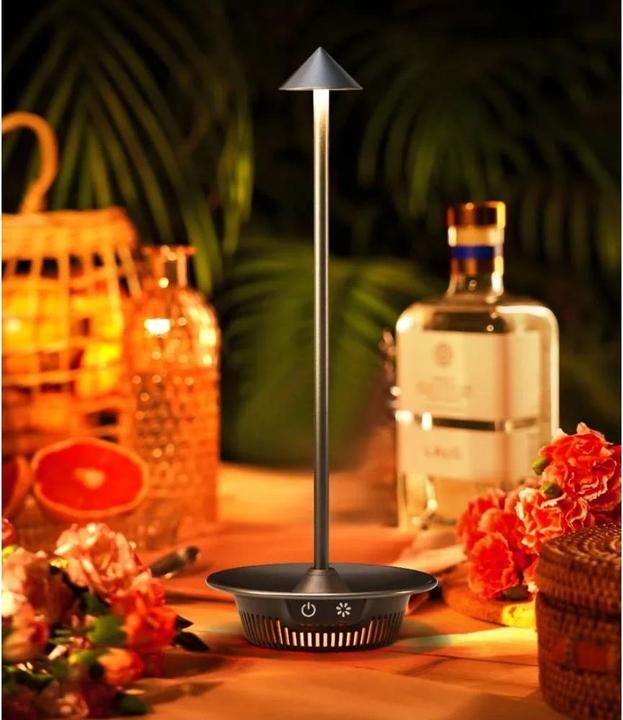 Produktbild Techly Kabellose LED-Lampe mit RGB-Sockel Touch Dimmbar (130 lm)