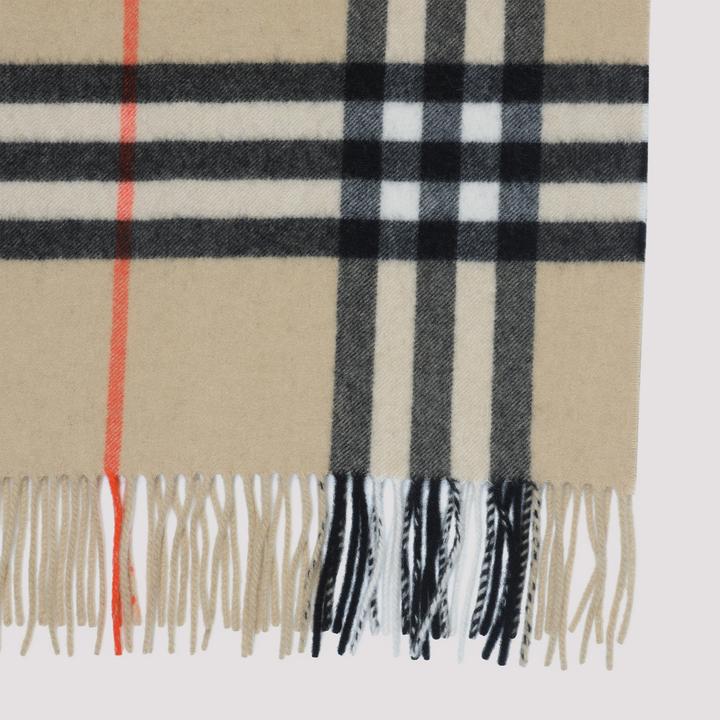 Actual product image Burberry 8085931