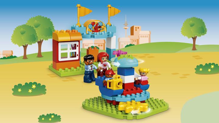 Actual product image LEGO DUPLO Fun Fair (10841)