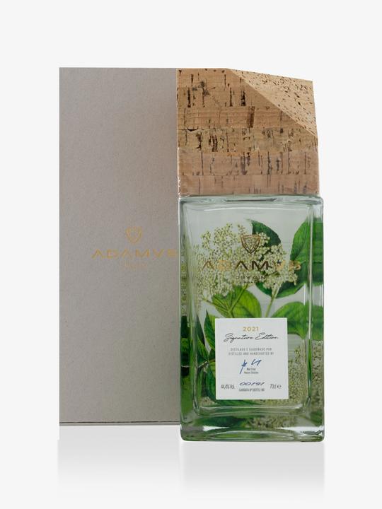 Actual product image Adamus Dry Gin (1 x 70 cl)