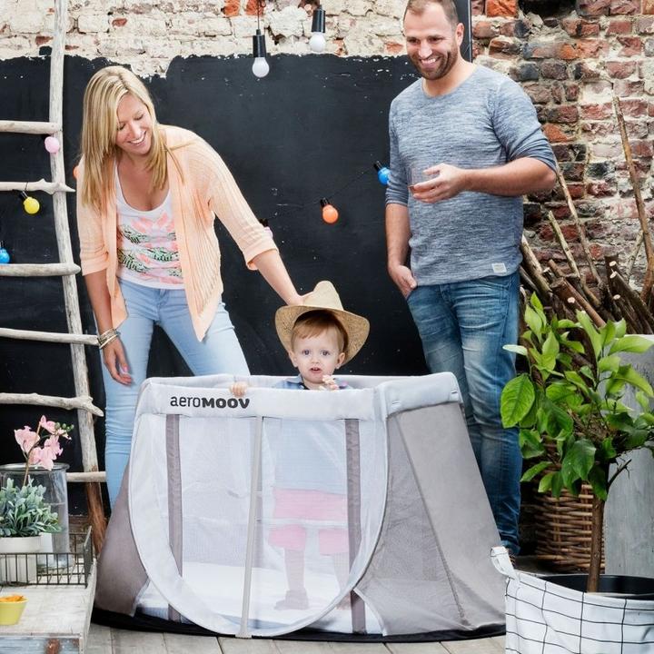 Actual product image AeroMoov Instant travel bed
