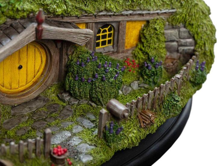 Actual product image Weta Workshop Le Hobbit Un voyage inattendu statuette #13 Apple Orchard 20 cm