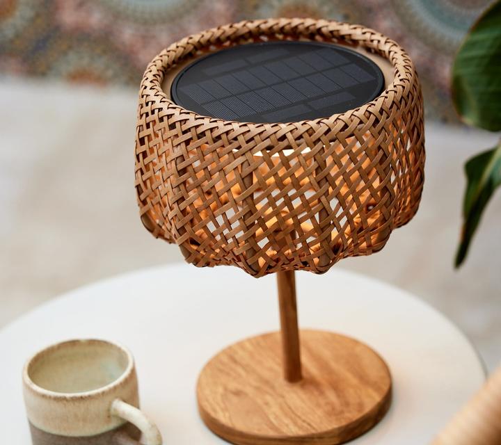 Actual product image Cane-line Illusion Glow Table Lamp Small, Lampe sans fil Solaire, module LED inclus (IP44)