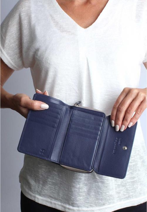 Actual product image Vargu NILA 1-A