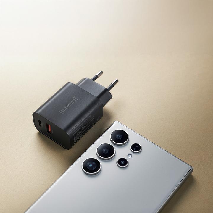 Image du produit Intenso Power Adapter W30AC, 30W, USB-A und USB-C Anschluss, für iPhone, iPad, Tablet, Samsung Galax (30 W)