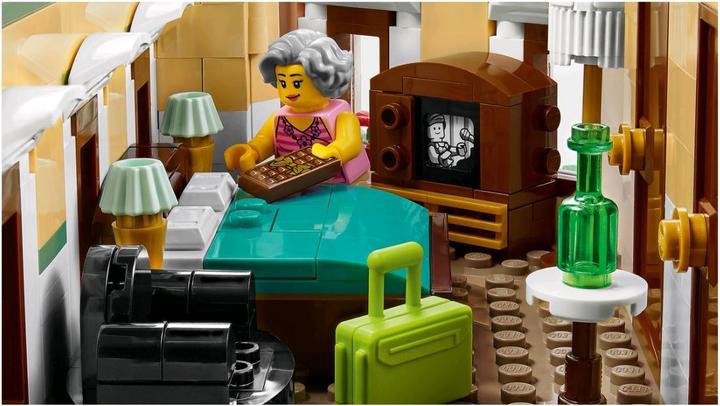 Immagine prodotto LEGO Boutique- Hotel (10297, Set LEGO rari)