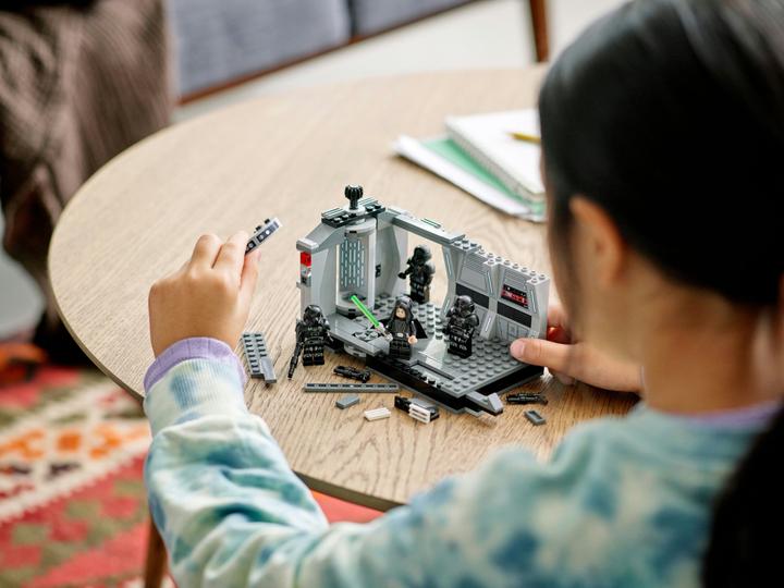 Actual product image LEGO Dark Trooper Attack (75324, LEGO Star Wars)