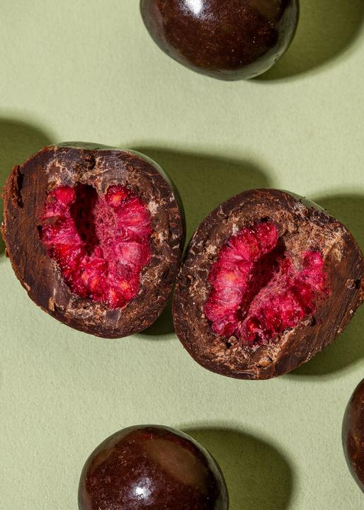 Immagine prodotto KoRo Gefriergetrocknete Himbeeren in dunkler Schokolade (1000 g)