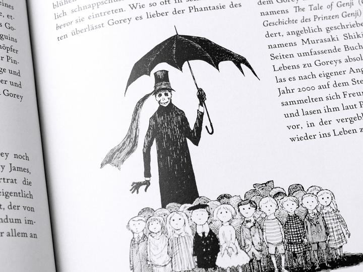 Actual product image Edward Gorey – Grossmeister des Kuriosen (German, Edward Gorey, Walter Moers, Oliver Schmitt, 2024)
