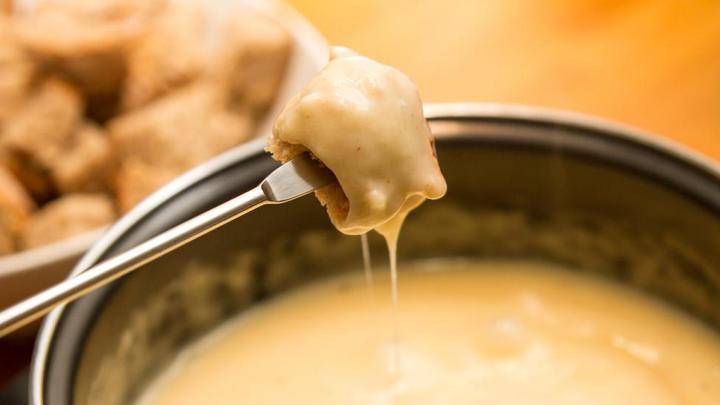 Actual product image Gift certificate, fondue menu in igloo