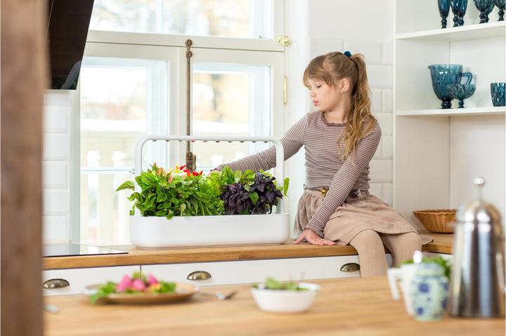Produktbild Click and Grow Smart Garden 9 (62.50 cm)