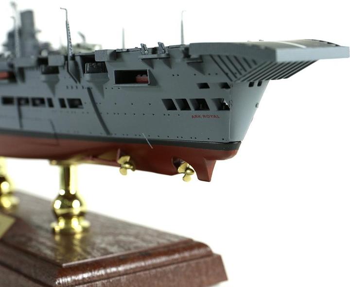 Image du produit Forces of Valor British HMS Ark Royal (91) porte-avions