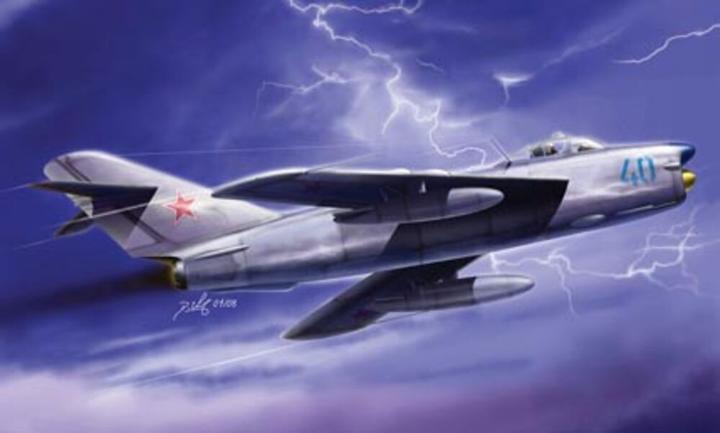 Produktbild Hobby Boss MiG-17PF Fresco D