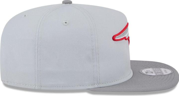 Actual product image New Era Golfer Snapback Cap Training New England Patriots