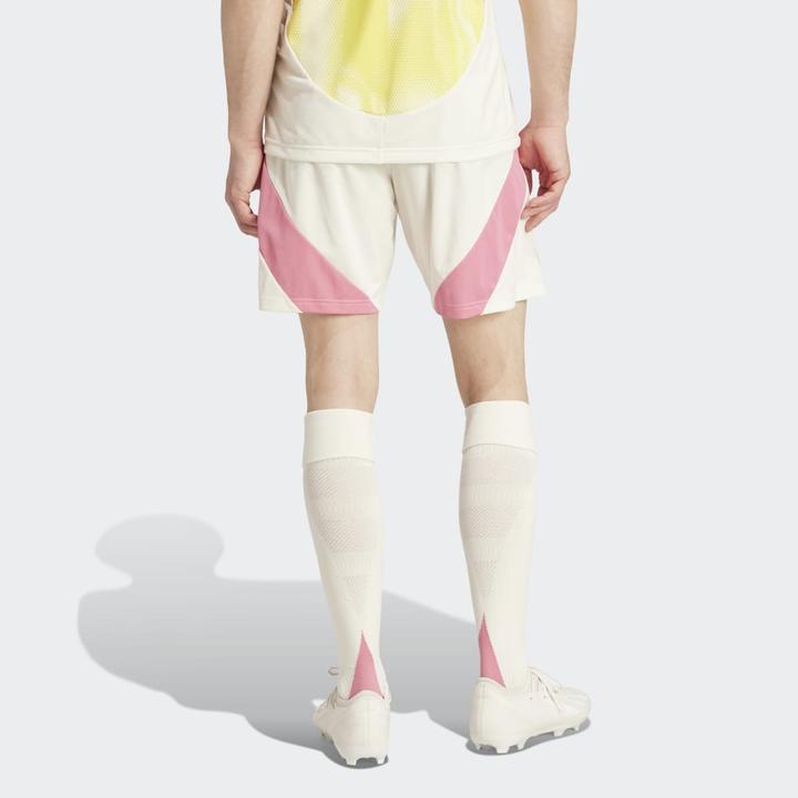Actual product image adidas Juventus Turin Away Shorts (S)