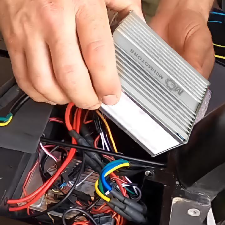 Immagine prodotto Mini Motor Controller Hinten