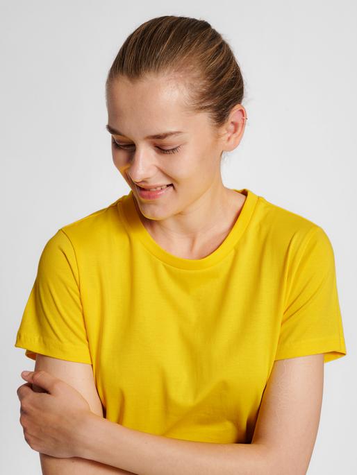 Produktbild hummel Hmlred Basic T-Shirt S/S Woman (XXL)