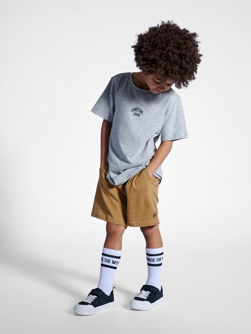 Actual product image hummel stmOCEAN SHORTS (116)