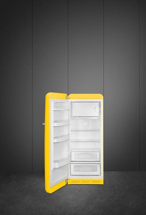 Actual product image Smeg Retro style FAB28LYW5 (270 l)