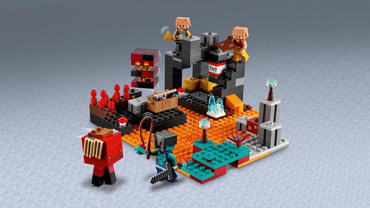 Produktbild LEGO Die Netherbastion (21185, LEGO Minecraft)