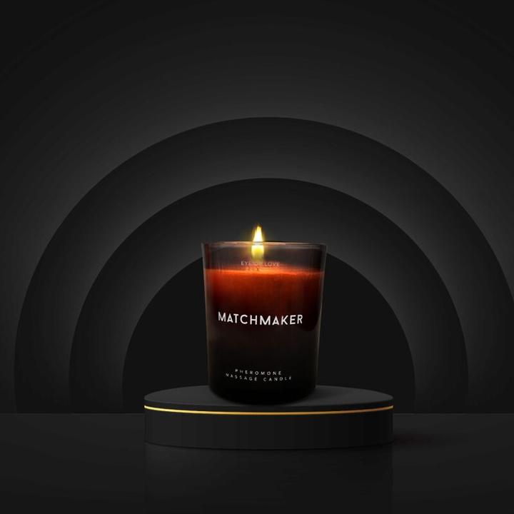 Actual product image Eye of Love Matchmaker Black Diamond Massagekerze Ziehen Sie Sie An, 150 ml (150 ml)