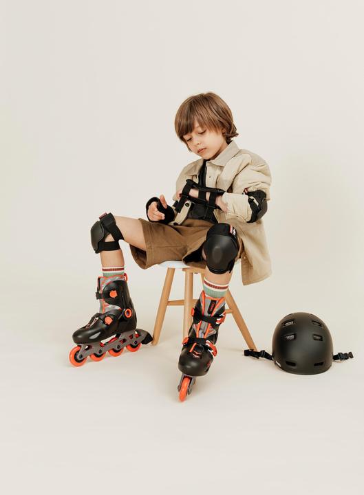 Actual product image Oxelo Set 100 (XXS, Wrist protectors, Knee pad, Elbow protectors, Pair)