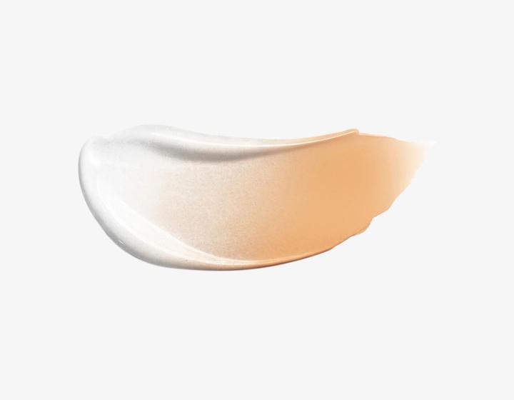 Actual product image Clarins Milky Boost 01 Milky Cream (04 Milky Auburn)