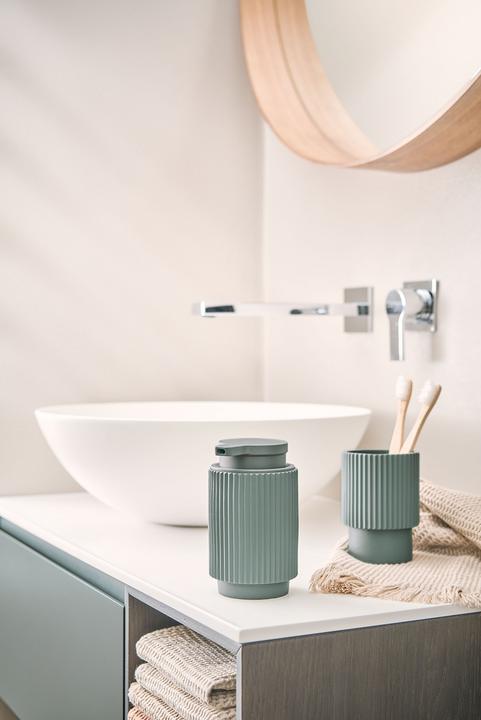 Actual product image Zeller Present Soap dispenser "Stripes", polyresin, sage