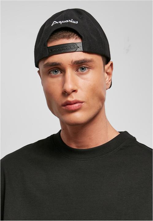Immagine prodotto Mister Tee Zodiac YP Classics 5-Panel Premium Curved Visor Snapback Cap - 16461 (Taglia unica)