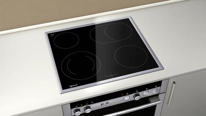 Produktbild Neff N 50, Elektrokochfeld, 60 cm, herdgesteuert, Schwarz, Mit Rahmen aufliegend, M16SRF0L0