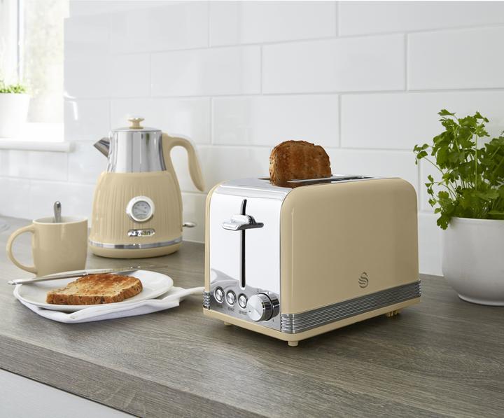 Immagine prodotto Swan RETRO ST19010CN (810 W, colore crema)