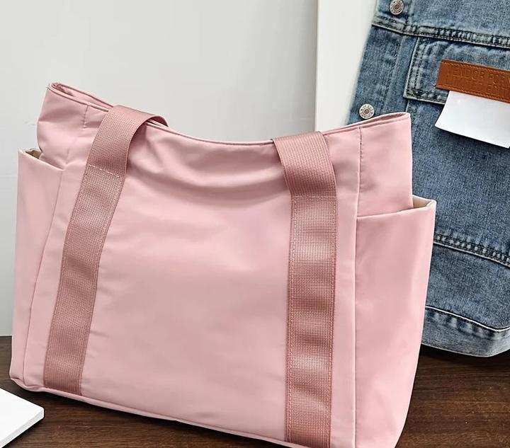 Actual product image Activity Board 1 Stück Tasche mit grossem Fassungsvermögen - Minimalistische Freizeittasche für Arbeit und Reisen -