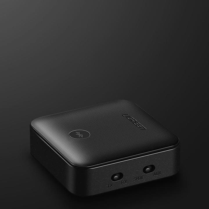 Actual product image Ugreen CM144 (Transmitter & Receiver)