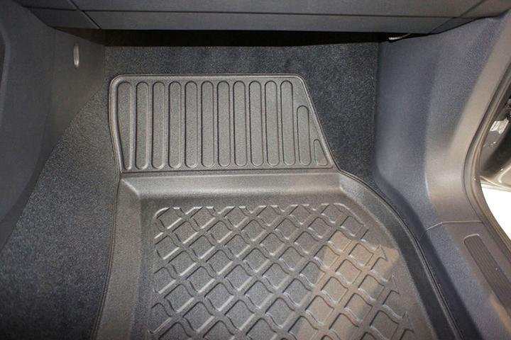 Produktbild Aristar Allwetter Fussmatten für VW Touran ab 2015 bis heute (1 Set à 4 Fussmatten)