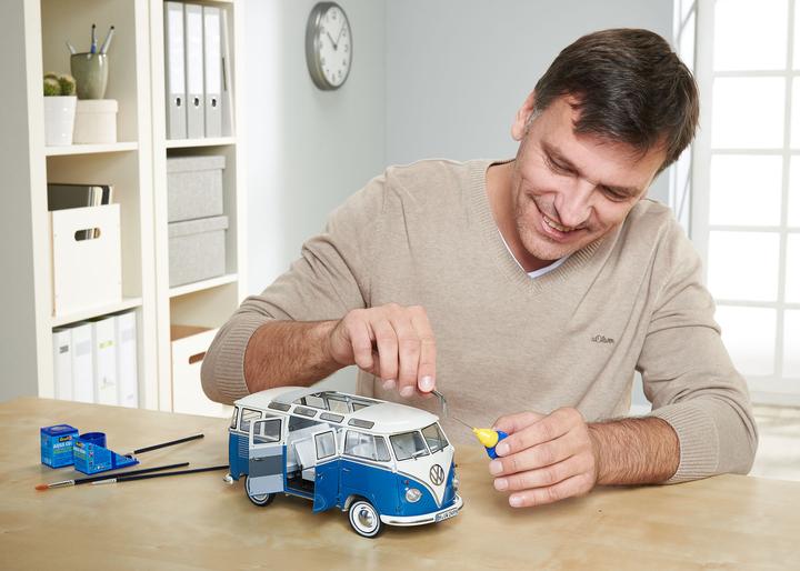 Produktbild Revell Volkswagen T1 Samba Bus