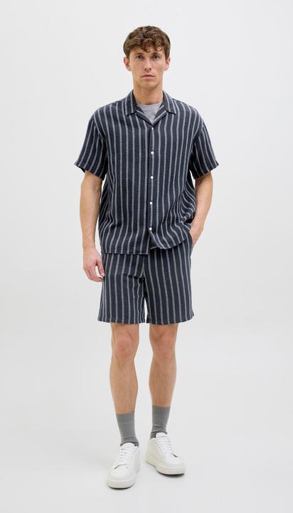 Actual product image Jack & Jones Relaxed Fit Relaxed Fit Shorts Relaxed Fit Shorts (XS)
