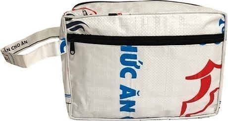 Immagine prodotto Bekos Upcycling - Kosmetiktasche aus recycelten Fischfuttersäcke blauer Fisch