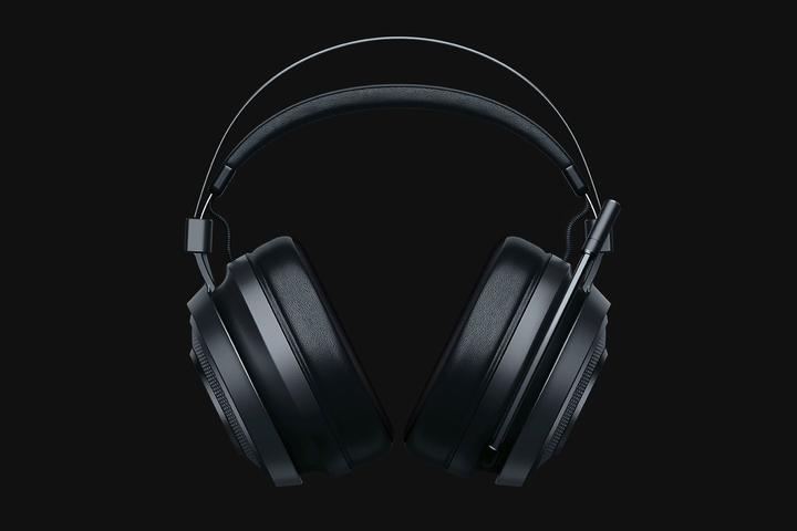 Produktbild Razer Nari Essential (Kabellos)