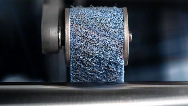 Image du produit Bosch Professional Zubehör EXPERT N470 Bande abrasive pour ponceuse à bande 40 x 760 mm, fine, 10 pcs. (Fin)