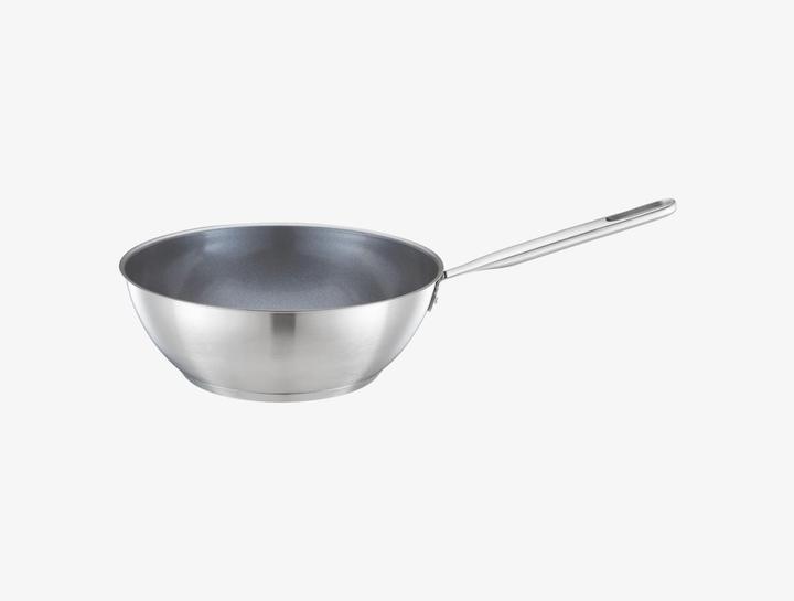Produktbild Fiskars Wokpfanne, Ø 28 cm / 4,5 L, Beschichtete Pfanne, Für alle Kochfelder geeignet, Recycelter Ed (28 cm, Wok Pfanne, Aluminium, Edelstahl)