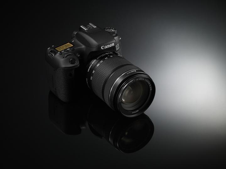 Produktbild Canon EOS 760D Kit (24.20 Mpx, APS-C / DX)
