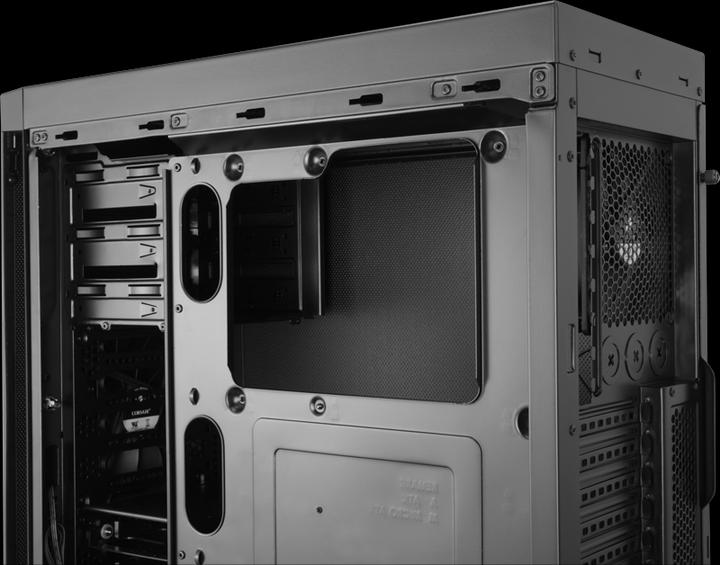 Actual product image Corsair Carbide 330R Blackout Edition (ATX, mATX, Mini-ITX, E-ATX)