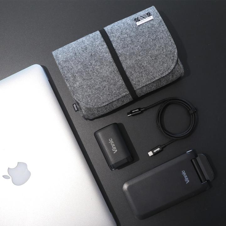 Actual product image Vinnic TRIVOR - Global Travel Kit (65 W)