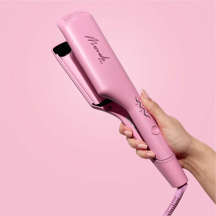 Image du produit Mermade Le nouveau Double Waver de Hair incarne la philosophie "Moins, c'est plus". Avec son design